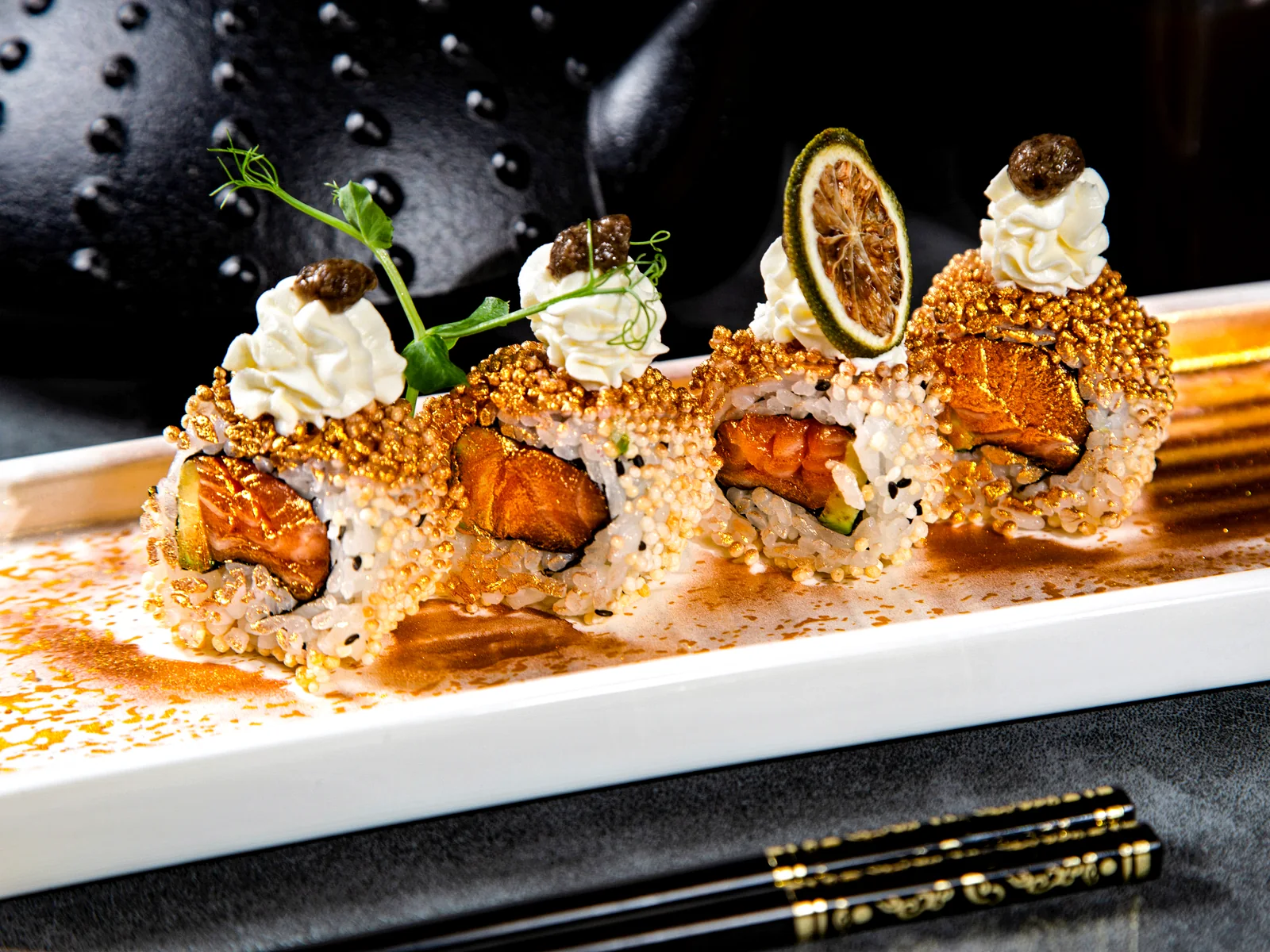 Selezione di sushi WUSUSHI